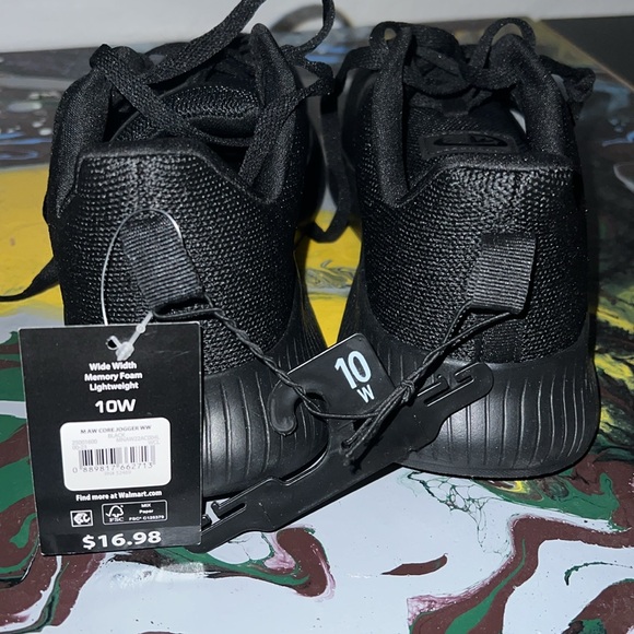 Black sneakers wide width - Picture 2 of 8